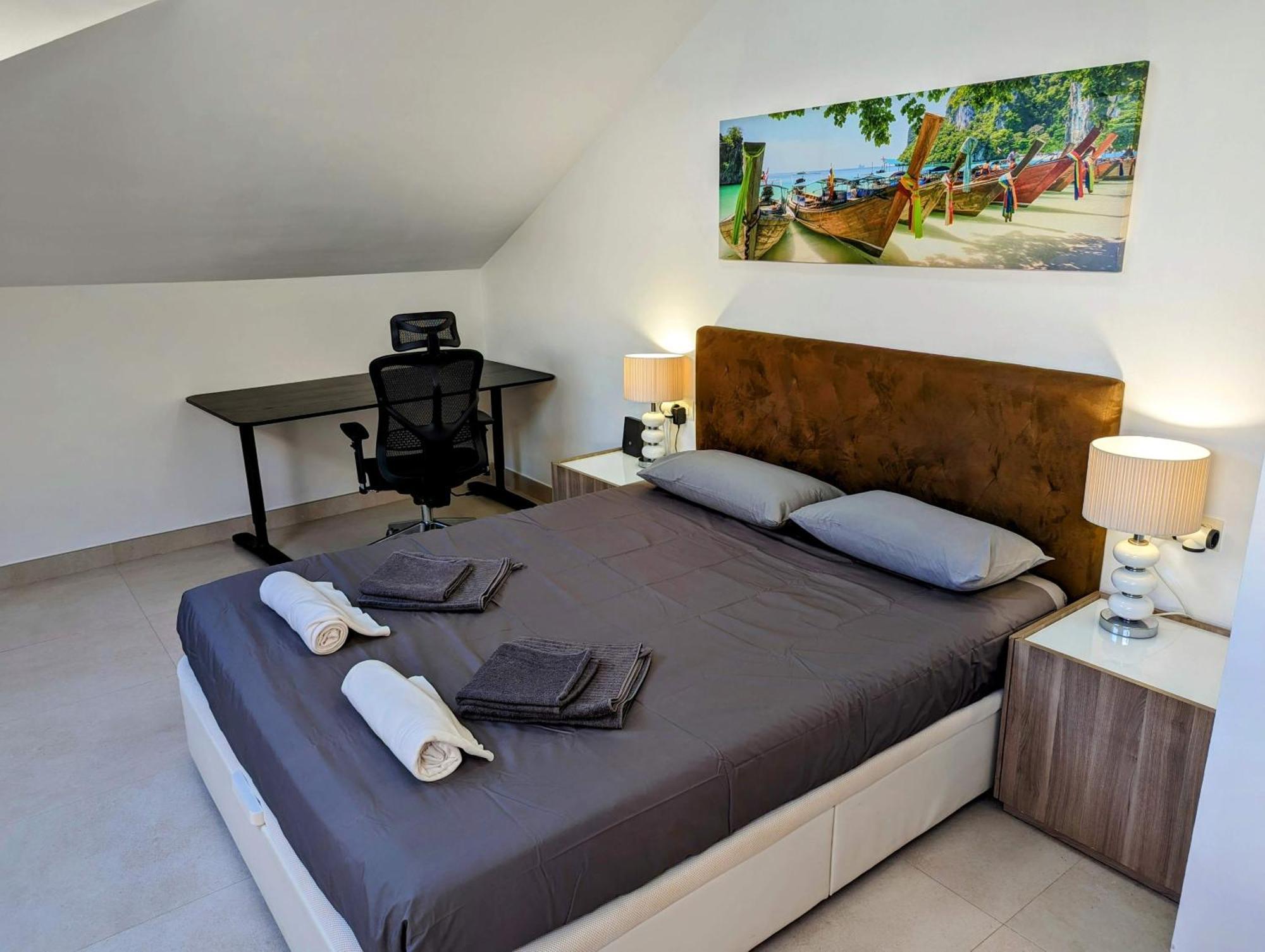Modern Penthouse Apartment - 1 Min From The Beach Fuengirola Eksteriør billede