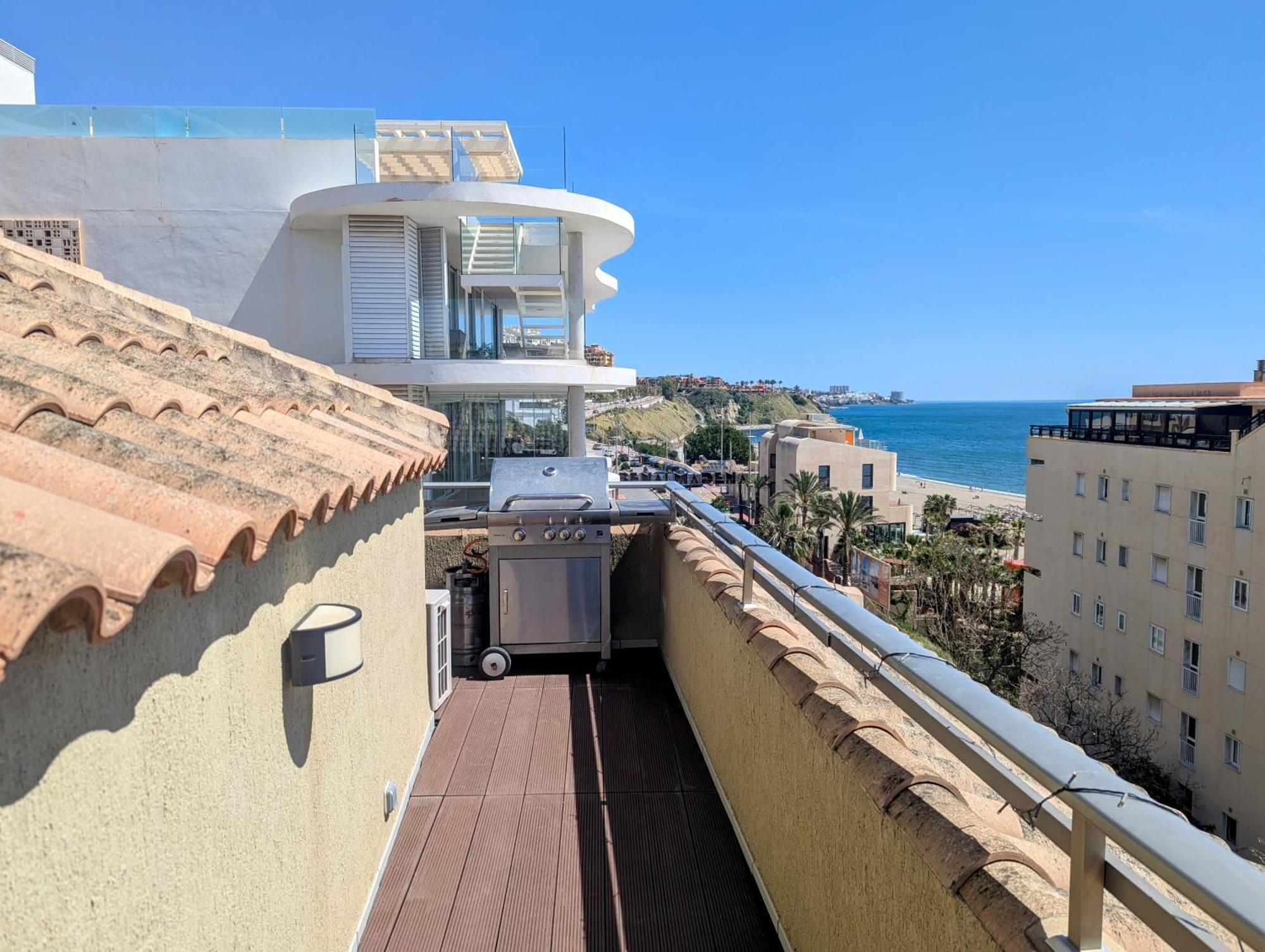 Modern Penthouse Apartment - 1 Min From The Beach Fuengirola Eksteriør billede