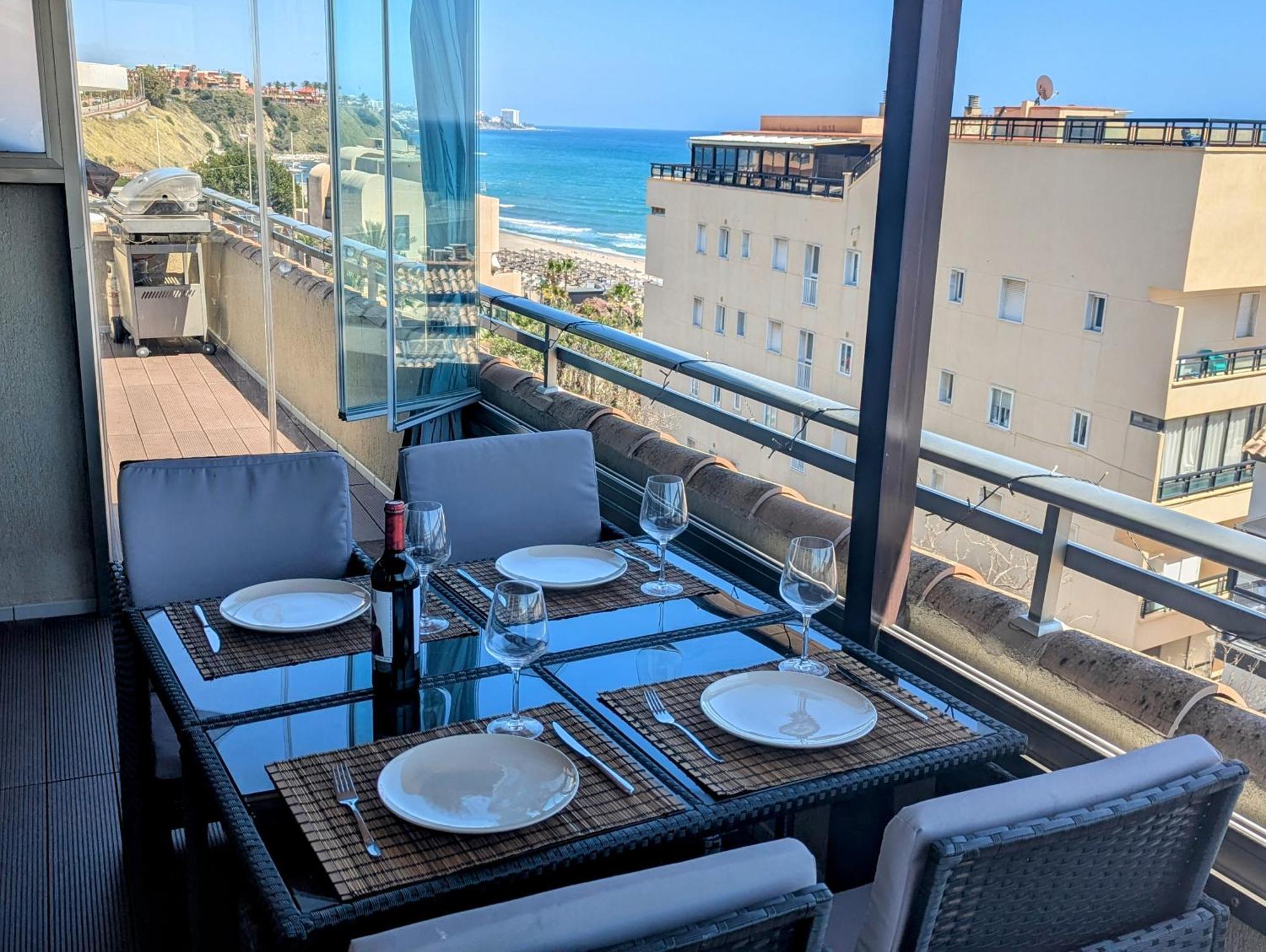 Modern Penthouse Apartment - 1 Min From The Beach Fuengirola Eksteriør billede